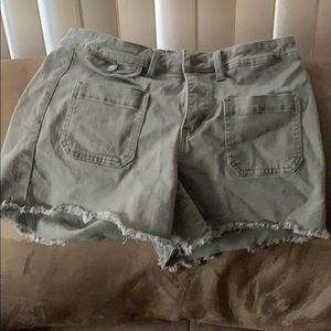 Olive green Judy blue shorts